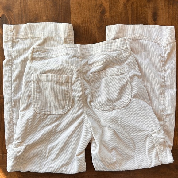 American Eagle Dreamy Drape Stretch Corduroy Wide Leg Cargo Pants Ivory Size 10 - Picture 5 of 5